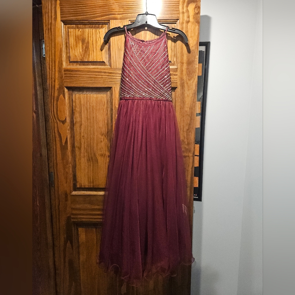 Elegant Burgundy Girls Dress Size 14